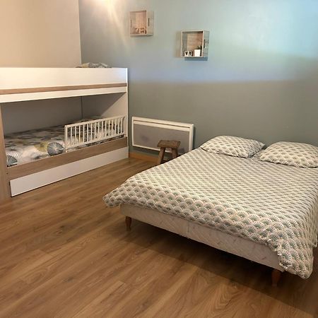 Au Coeur Des Bois Apartment Saint-Germain-du-Salembre Екстериор снимка